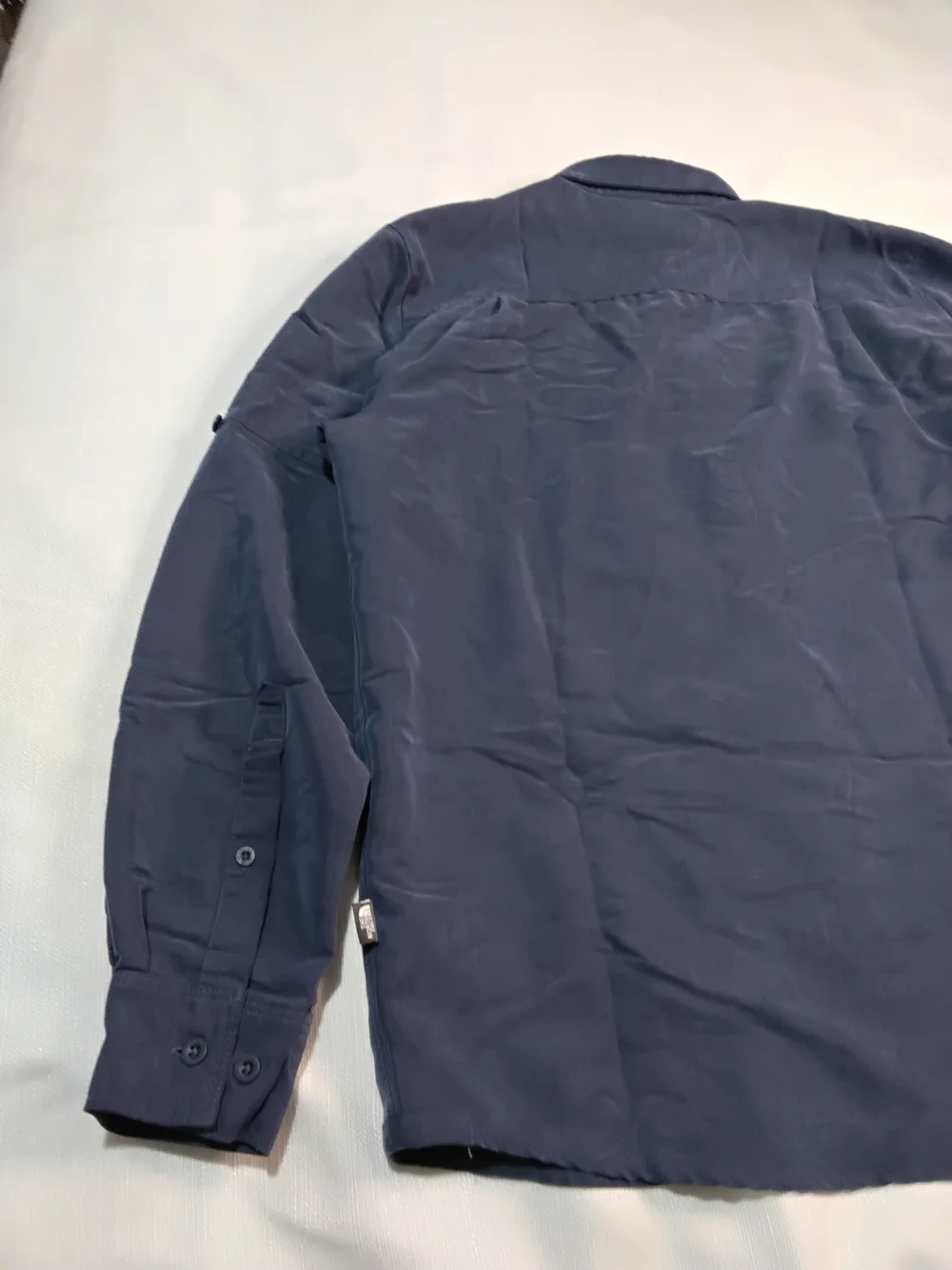 The North Face Men's Navy Blue Long-Sleeve Button-Down Shirt Sz M.